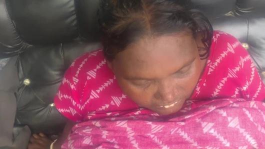 Hot bhabhi ko doggy style mein chudai ki aur land Chus aaya