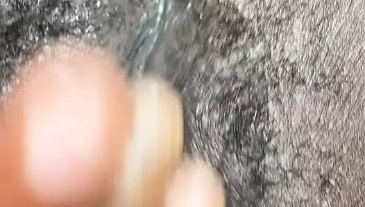 Komşumun banyosunda sessizce mastürbasyon