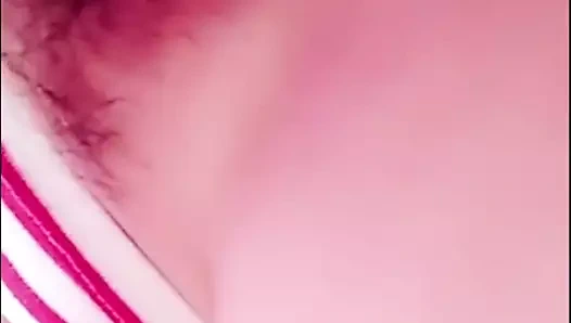 Genç kadından evde çok sular aktı.