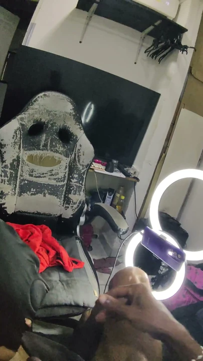 Gırtlağına kadar şampiyon siyah maske 2