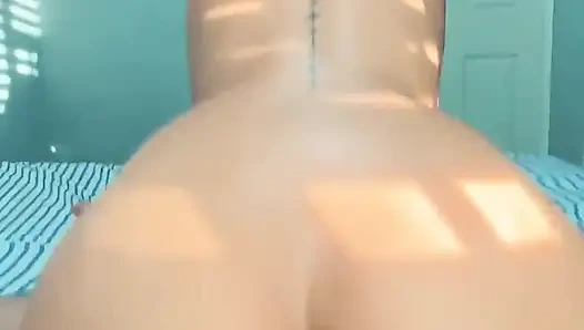 18 yaşındaki latin hatun ev yapımı video derlemesi - amatör porno