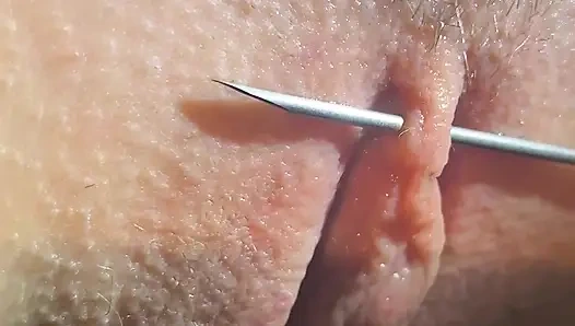 Onu pirsingle sikiyorum