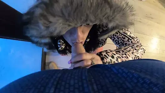 Milfycalla- yüzüm sikildikten sonra parlak kabarık ceketimi yaktım 173