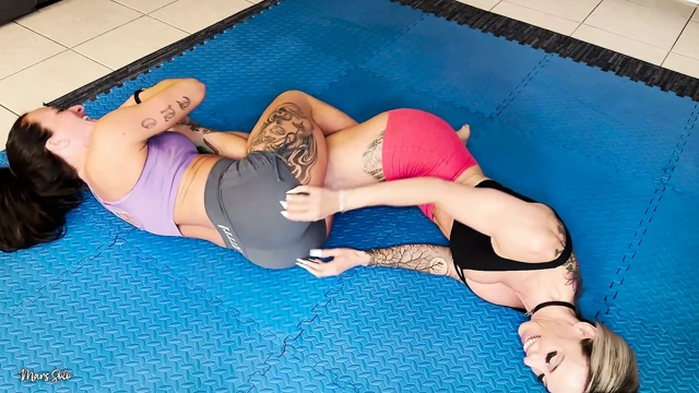 Gıdıklama güreşi hogtie showdown mars solo ve konik fiziği
