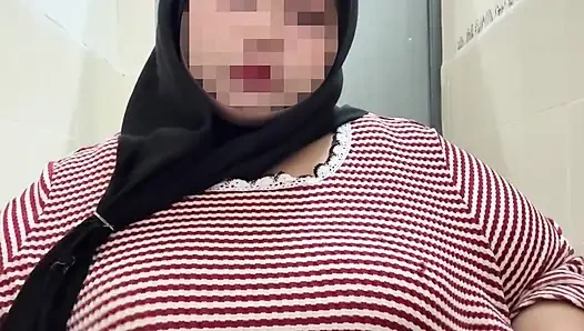 Endonezyalı azgın tesettürlü