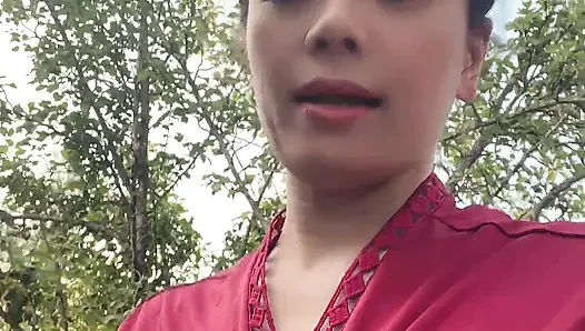 Kamyonda çok çekici amcık küçük