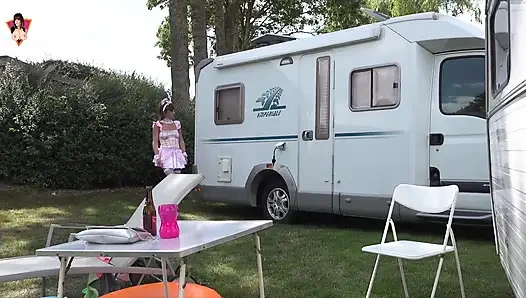 Belçika'nın en kamp alanı: açık havada üçlü seks