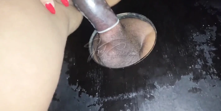 Eğer 2 daha iyiyse, Floripa'daki özgürlük deliğinde yabancıların emmeyi seviyorum.
