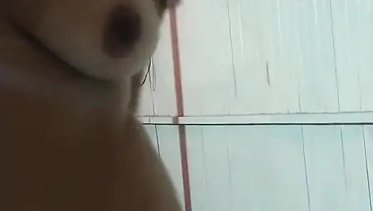 Tombul kızı sert itiyor