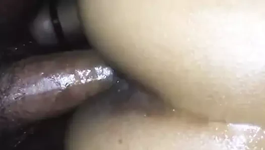 İngiliz Müslüman Pakistanlı karısı