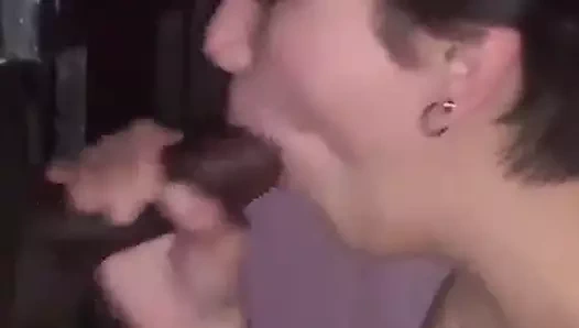 Gloryhole 2 cum shot içme