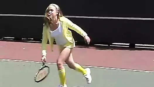 teen mastürbasyon açık havada sonra tenis