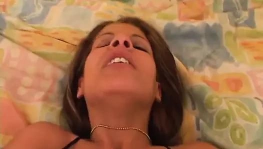 Kız onu kıçından sikikleri gibi adam sürmek