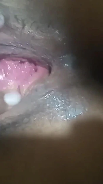 Мощный момент от "траха пальцами"