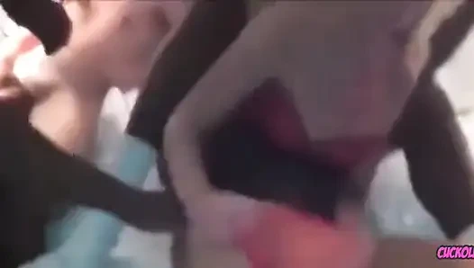 Aldatılan orta yaşlı seksi kadın - hepimiz gavat oyunuyla ilgiliyiz! Arkadaşlarım ve ben sert eş değiştirenleriz ve tanışmak isterim