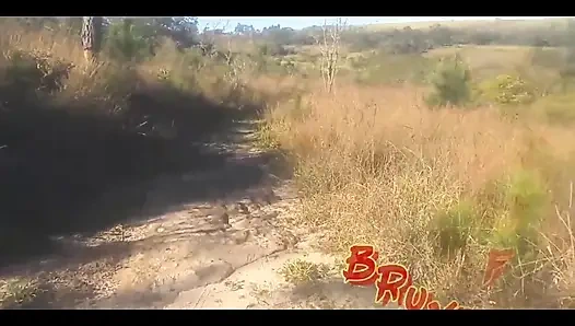 Bombomd4 köprüde sikişmek istedi... Muhafızlar Geldi!! Full N Xvideos Red izle