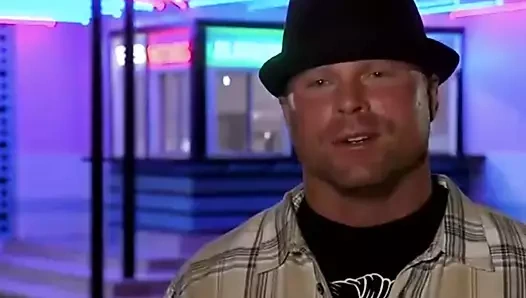 kinky parti babes ile Sabit musluklar