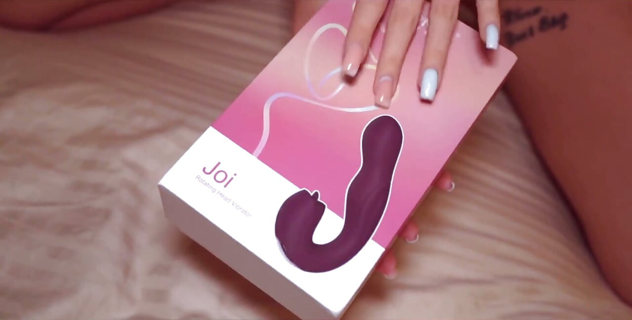 Honeyplaybox'tan yeni oyuncağım beni sert boşaltıyor