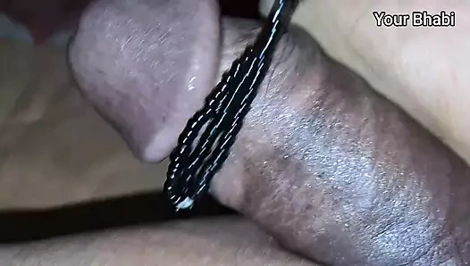 Hintli kadın seks yapıyor