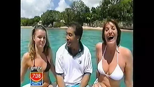 Amanda holden ve sarah parish bikinileri