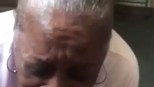 siyah nine emme horoz