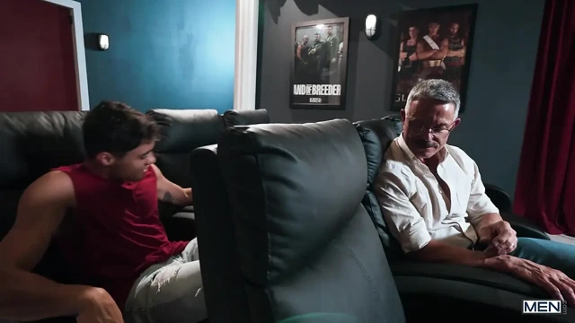 Uncut Smash MEN