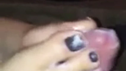 Ayak iş cumshot üzerinde kanepe