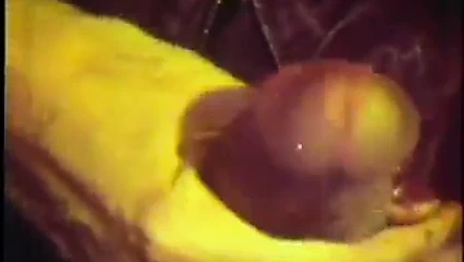 Alev alev yanan sikten kaçacak yer yok