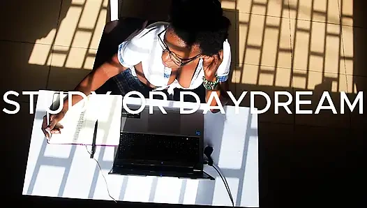 Eğitim Seansı mı yoksa Daydream Detour mu?