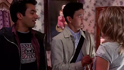 Malin akerman - harold ve kumar (2004)