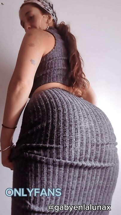 Twerk yapıyor, büyük göt, senin için titriyor