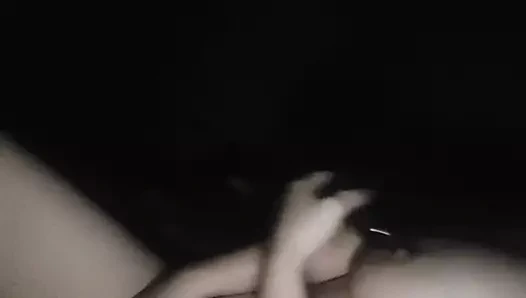 Titreyen göt tıkacı ile inleme azdırma ve çoklu orgazm