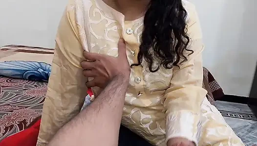 Eğitim öğretmeni öğrencisini yalnızlık içinde seks için evine çağırdı