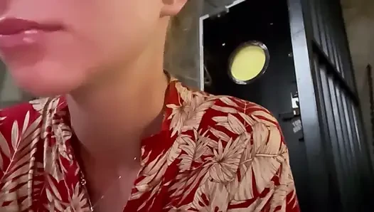 Üstün kadın egemenliği tanrıçasının hizmetindeki 1. gün ~ asmr rol yapma