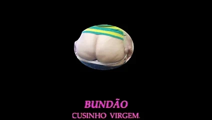 ESPOSA PELUDA E RABUDA TORCENDO PELO BRASIL.