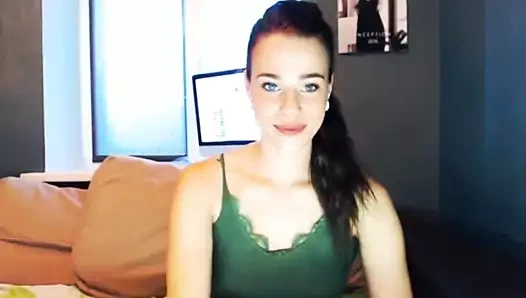 Snappchatt MelissaHot2017 Blue Eyes Horny Slut (HD)