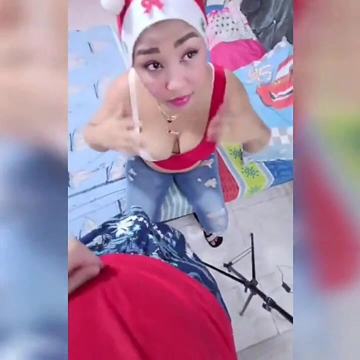 Noel haftası boyunca beni aldattı