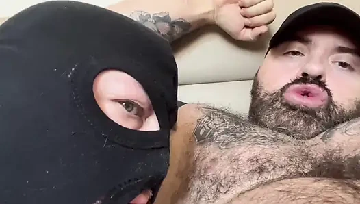 Gizemli maskeli adamı emelloss bölüm 2