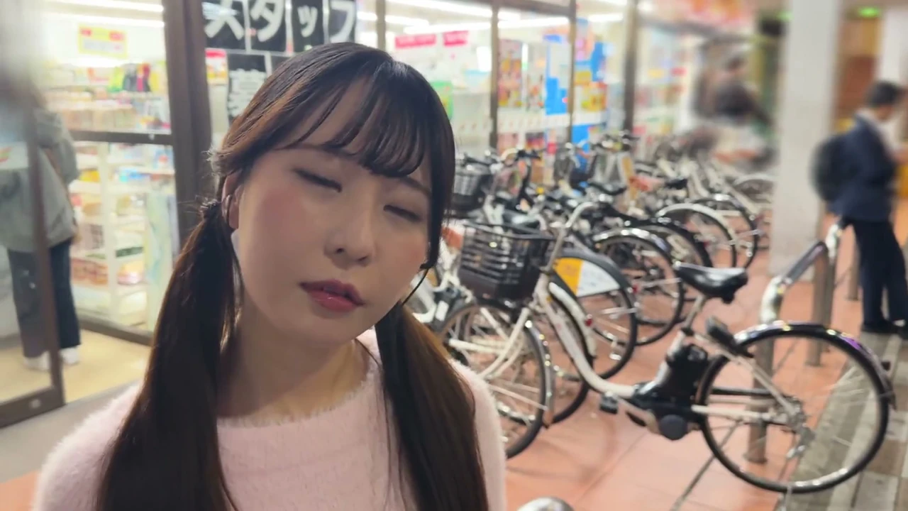 [Hikari Tamago, the voice actress who laughs at P with a snort (20)] [Confirmed to become a sex buddy → sucking on chin]