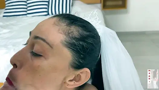 Latin gelin kremle yüzünü boyamanı istiyor