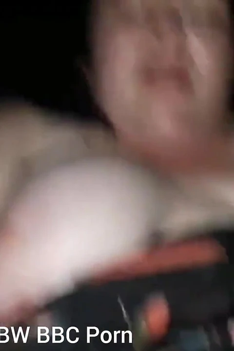 Büyük zenci yarağı anal klitoris çığlık atarak orgazmlarımı okşuyor