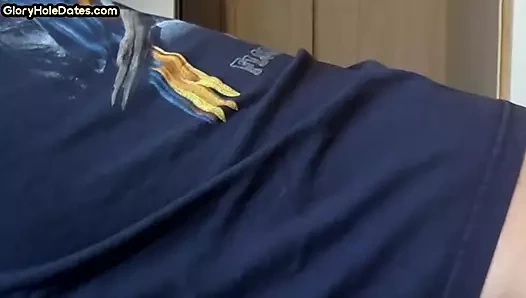 Ir eşcinsel baba sikiş deliğinden sonra sert siyah penis tarafından götten sikiliyor