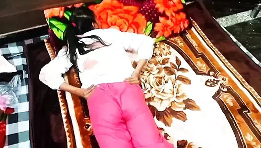 Geceleri üvey erkek kardeşle seks