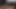 Azgın sarışın orta yaşlı seksi kadın deri kanepede yoğun mastürbasyon yapıyor