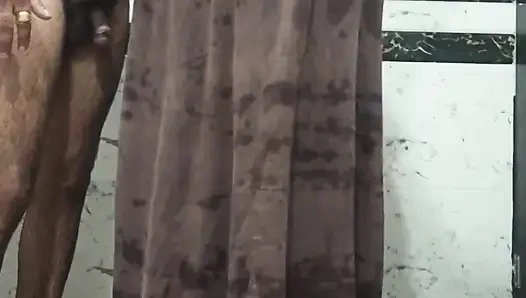 Priya bhabi güzel göt gösterisi