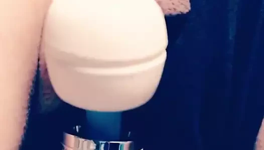 Sihirli değnek yapma büyük labia sözleşme köpek