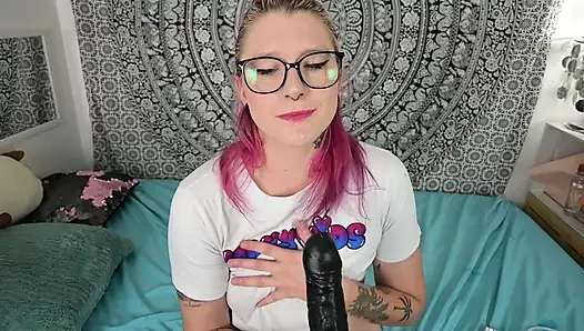 Snowbunny büyük zenci yarağının aşkını kanıtlıyor
