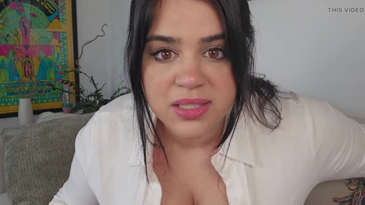 Tatlım terfi aldım... Şimdi her gün patronumun büyük zenci sağmak zorundayım