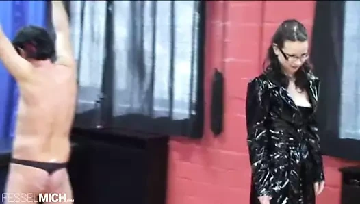 Şaplak oturum ile Alman bot metresi