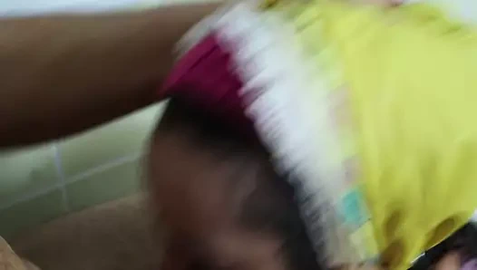 Kauçuk fahişe vonjutschaja schljucha verir kafa